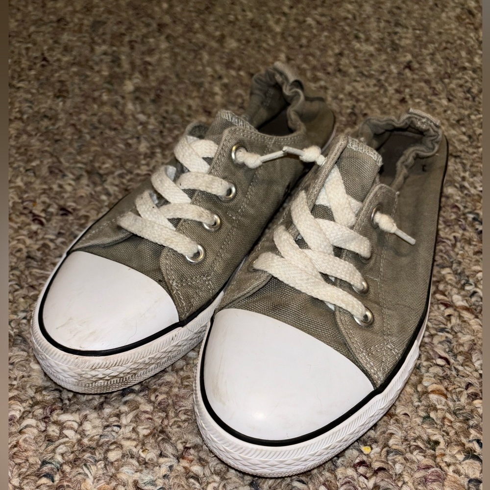 Women's Shoes